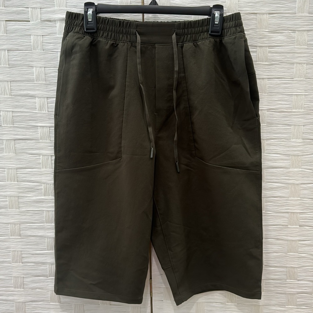 Lululemon Real Reset Men’s Shorts 13” - Picture 2 of 10